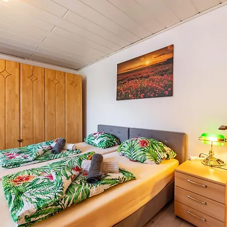 Holiday home Eiffelperle *